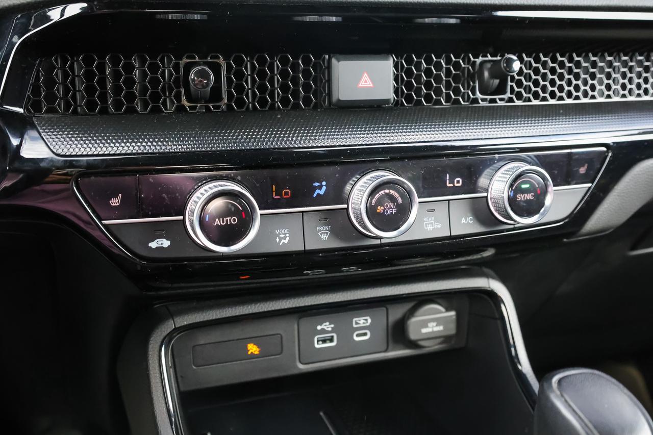2024 Honda CR-V Hybrid Touring 4dr All-Wheel Drive Photo