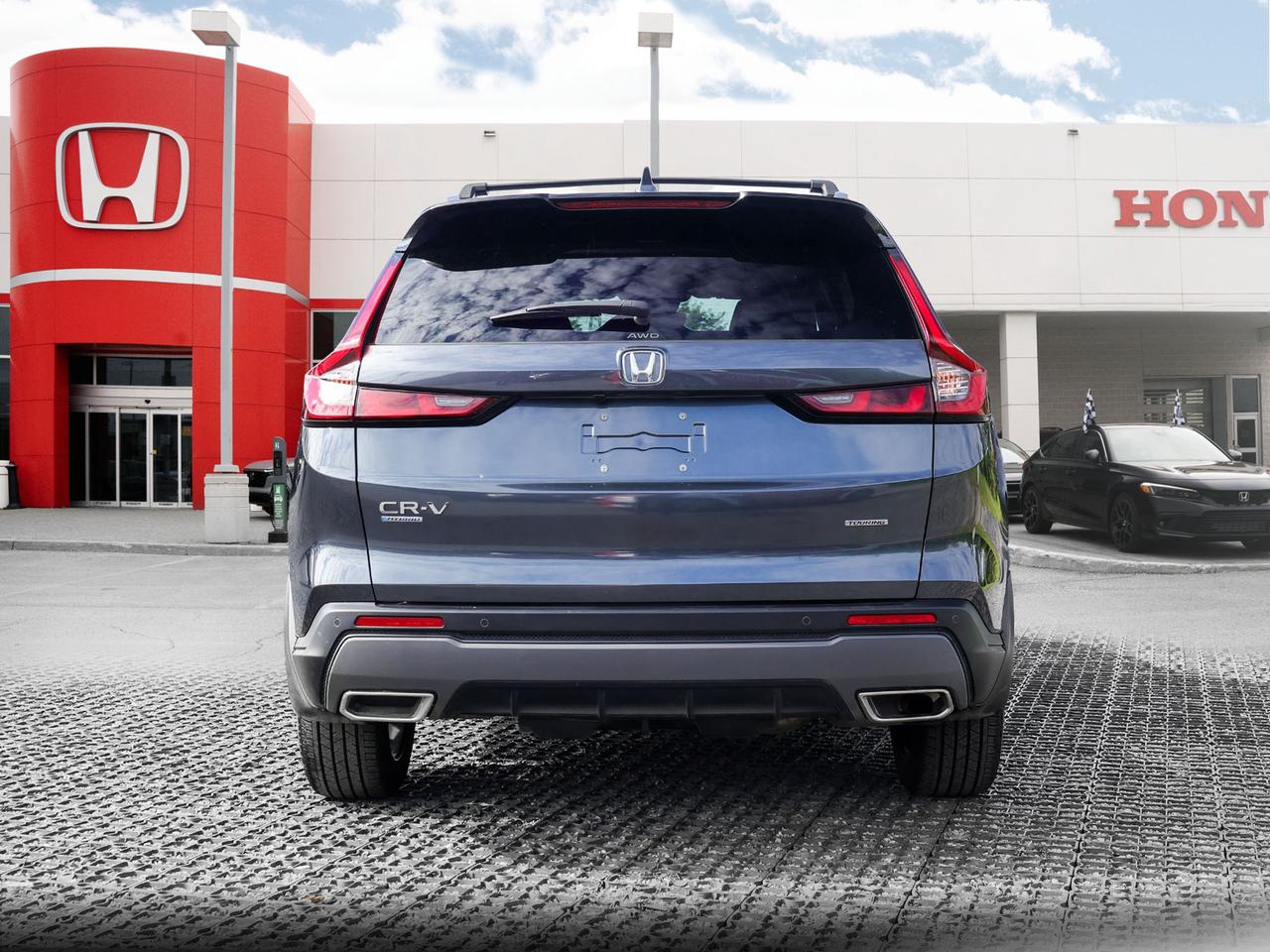 2024 Honda CR-V Hybrid Touring 4dr All-Wheel Drive Photo2