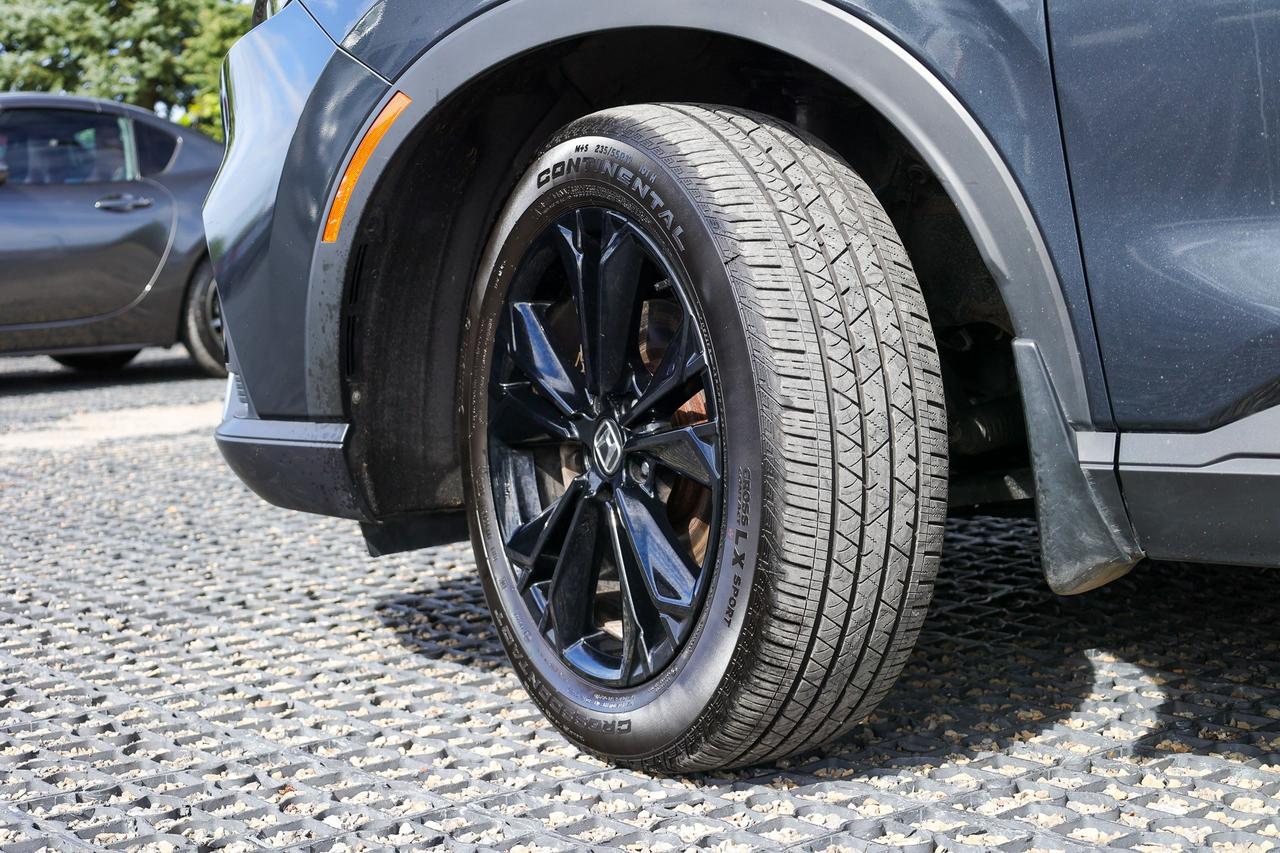 2024 Honda CR-V Hybrid Touring 4dr All-Wheel Drive Photo