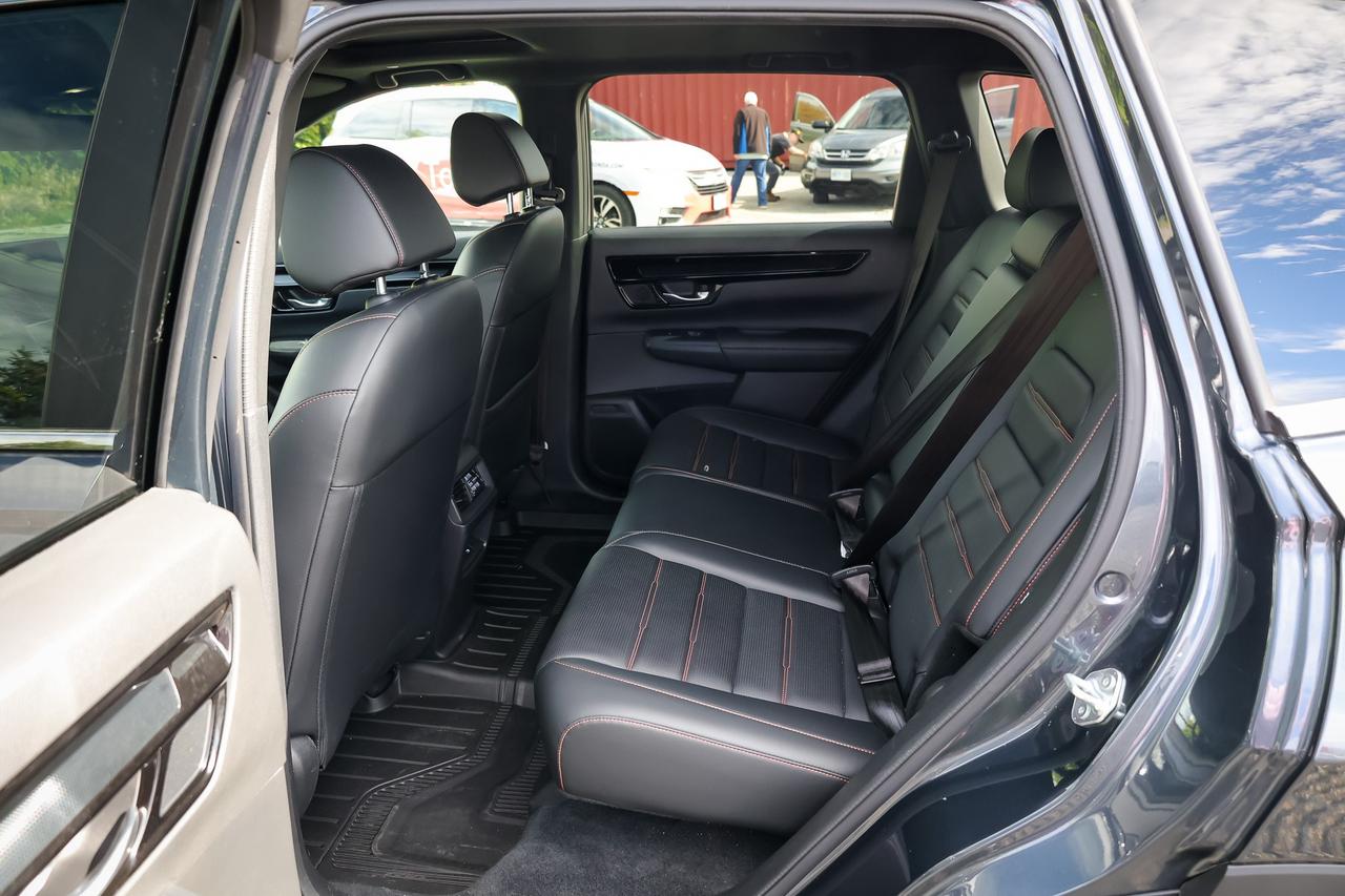 2024 Honda CR-V Hybrid Touring 4dr All-Wheel Drive Photo