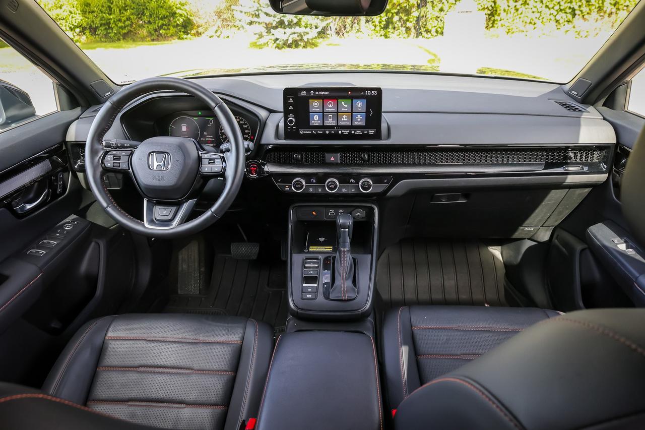 2024 Honda CR-V Hybrid Touring 4dr All-Wheel Drive Photo
