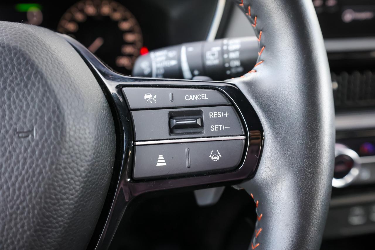 2024 Honda CR-V Hybrid Touring 4dr All-Wheel Drive Photo