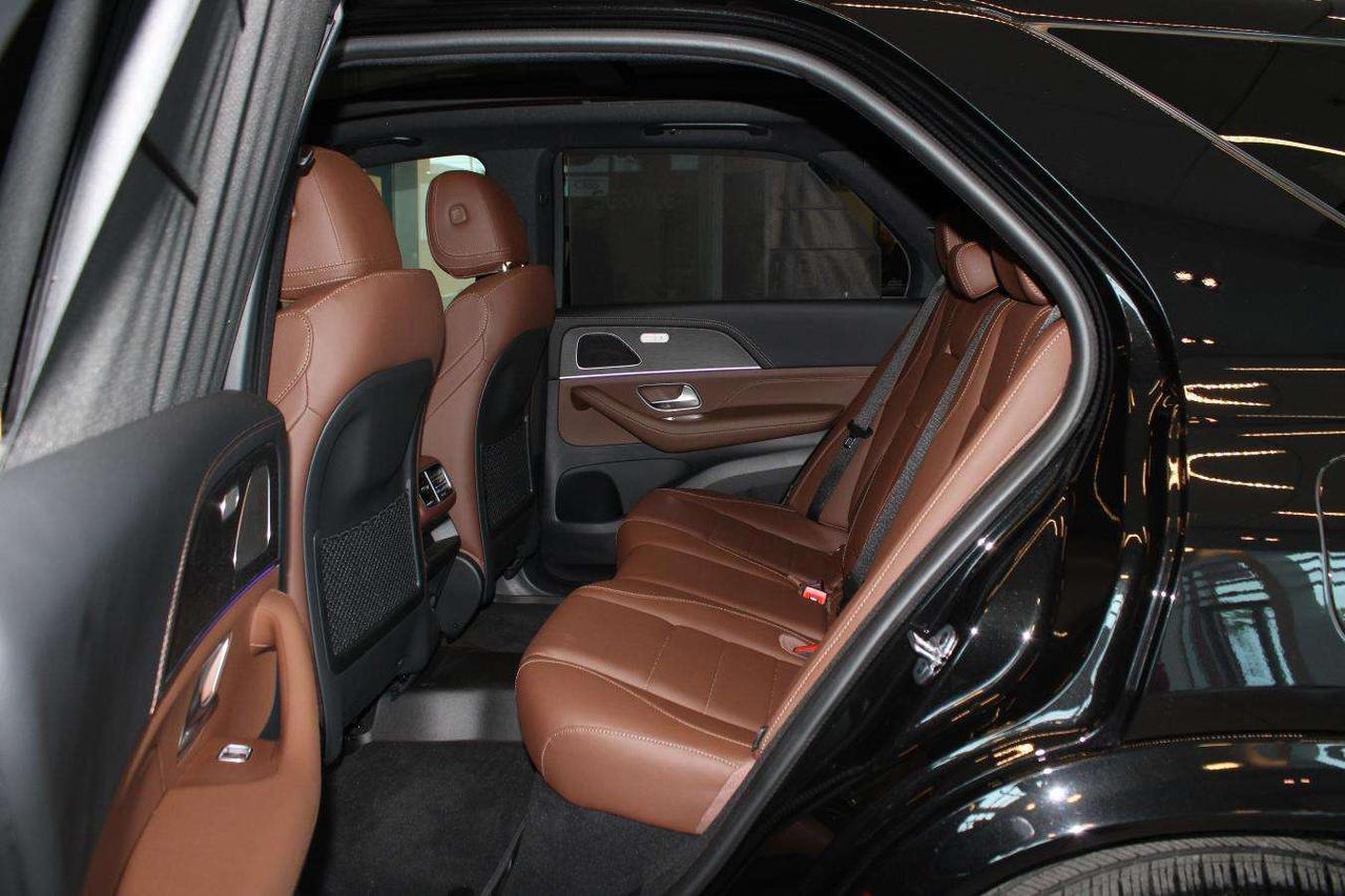 2025 Mercedes-Benz GLE Sport  Gps SiriusXM Moonroof SideSteps ReverseCame Photo