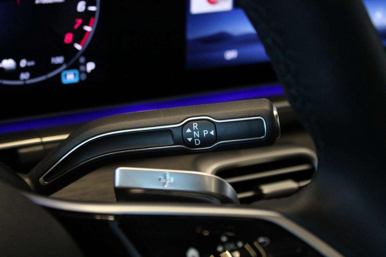 2025 Mercedes-Benz GLE Sport  Gps SiriusXM Moonroof SideSteps ReverseCame Photo
