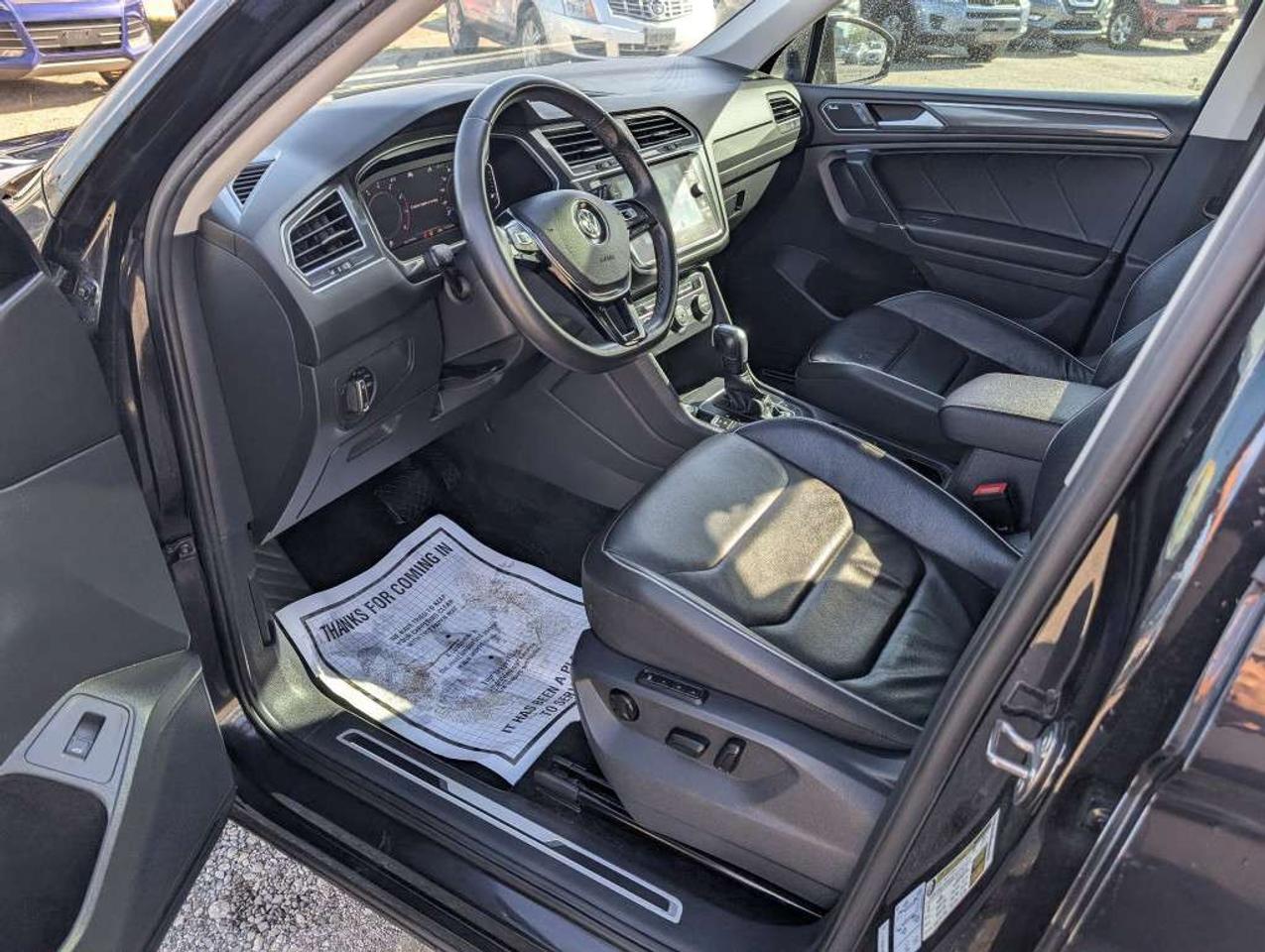 2020 Volkswagen Tiguan HIGHLINE  NAV   PANO ROOF   LEATHER   CAMERA Photo