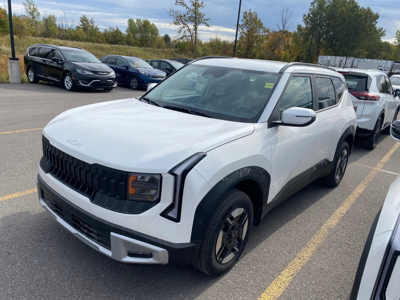 2027 Kia Seltos LX 4dr All-Wheel Drive Photo0