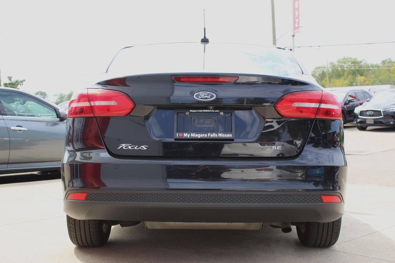 2018 Ford Focus SE Photo