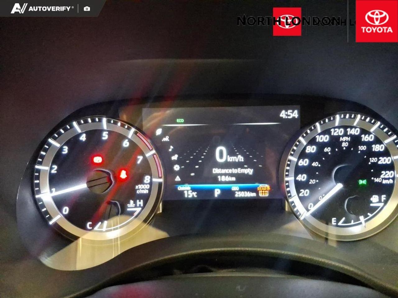 2024 Toyota Highlander LE 4dr All-wheel Drive Photo