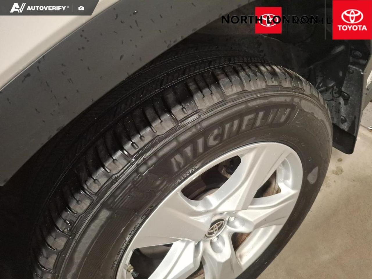 2024 Toyota Highlander LE 4dr All-wheel Drive Photo
