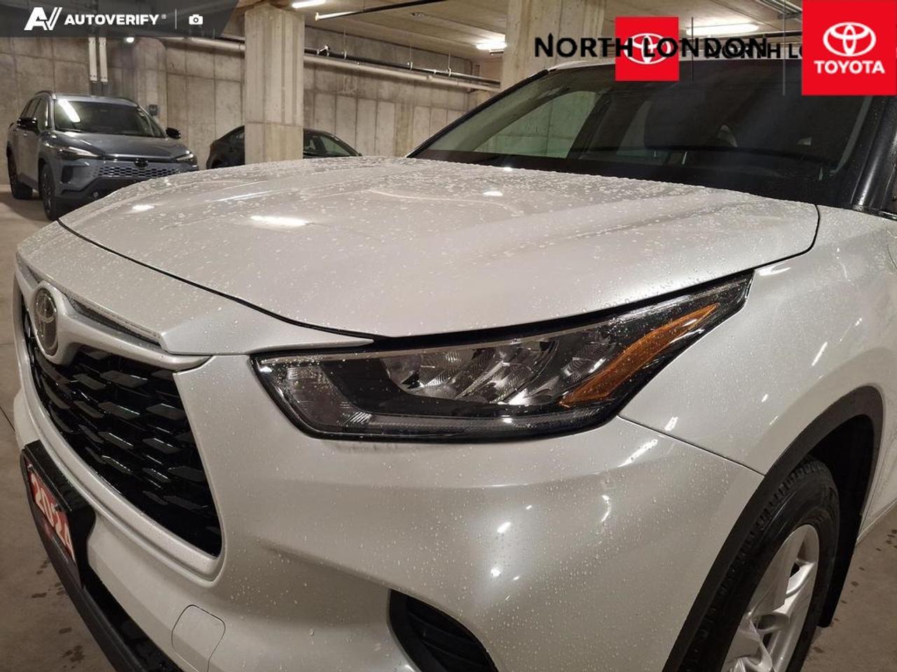 2024 Toyota Highlander LE 4dr All-wheel Drive Photo