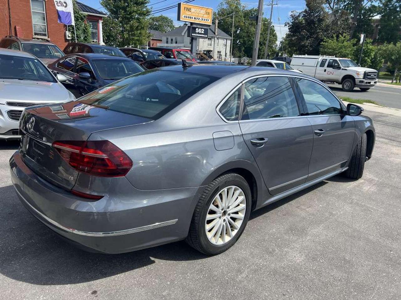 2017 Volkswagen Passat Confortline 1.8T 4dr Sedan Automatic Photo