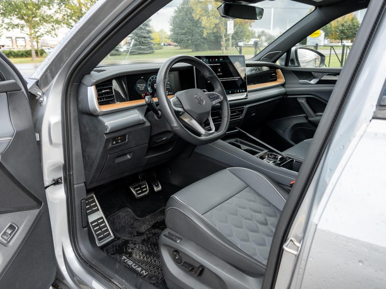 2026 Volkswagen Tiguan Highline Turbo R-Line 4MOTION Photo