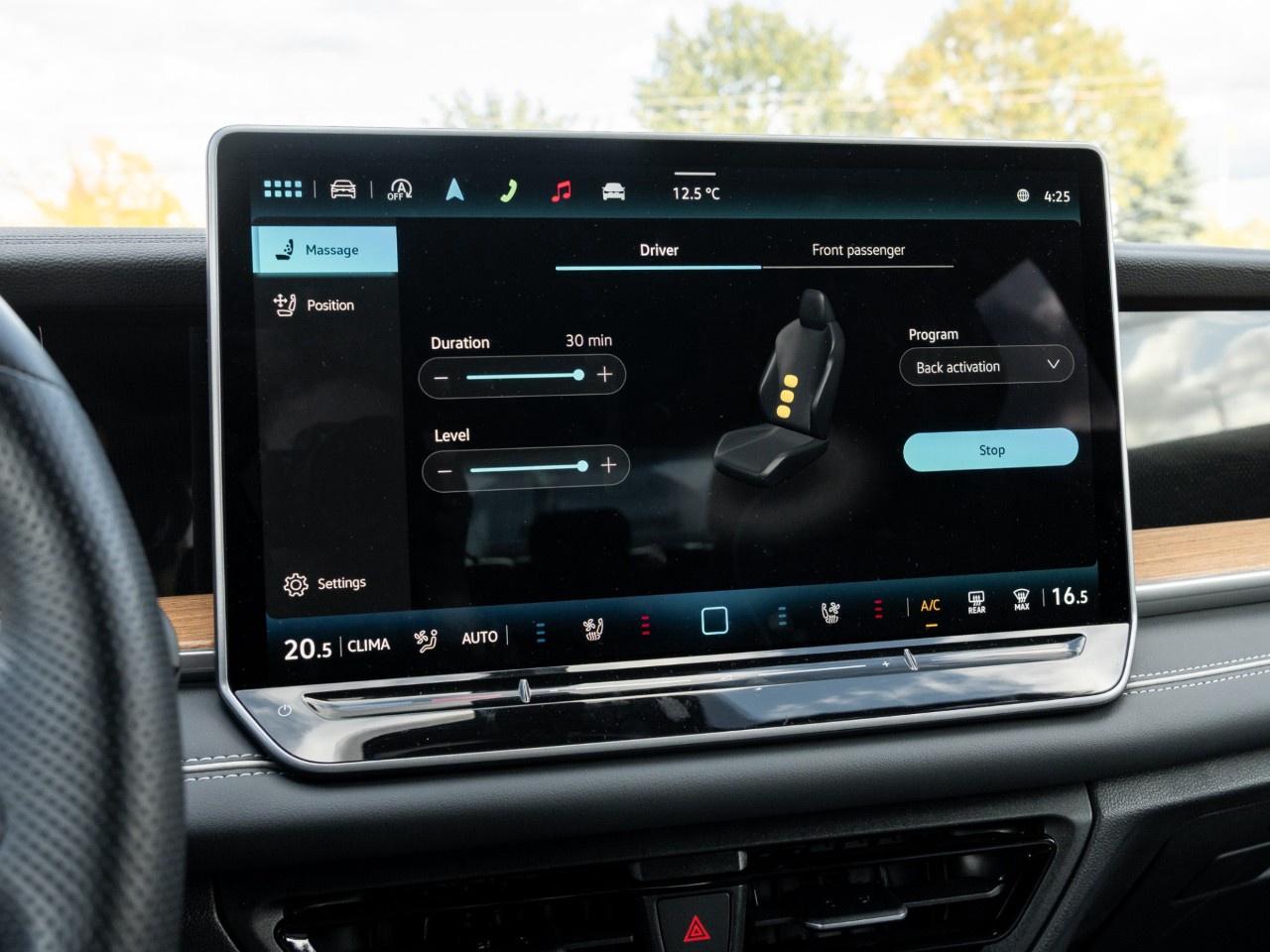 2026 Volkswagen Tiguan Highline Turbo R-Line 4MOTION Photo