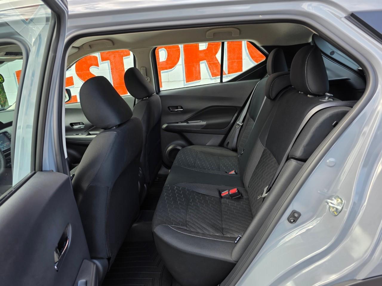 2024 Nissan Kicks SV 4dr Front-Wheel Drive Photo