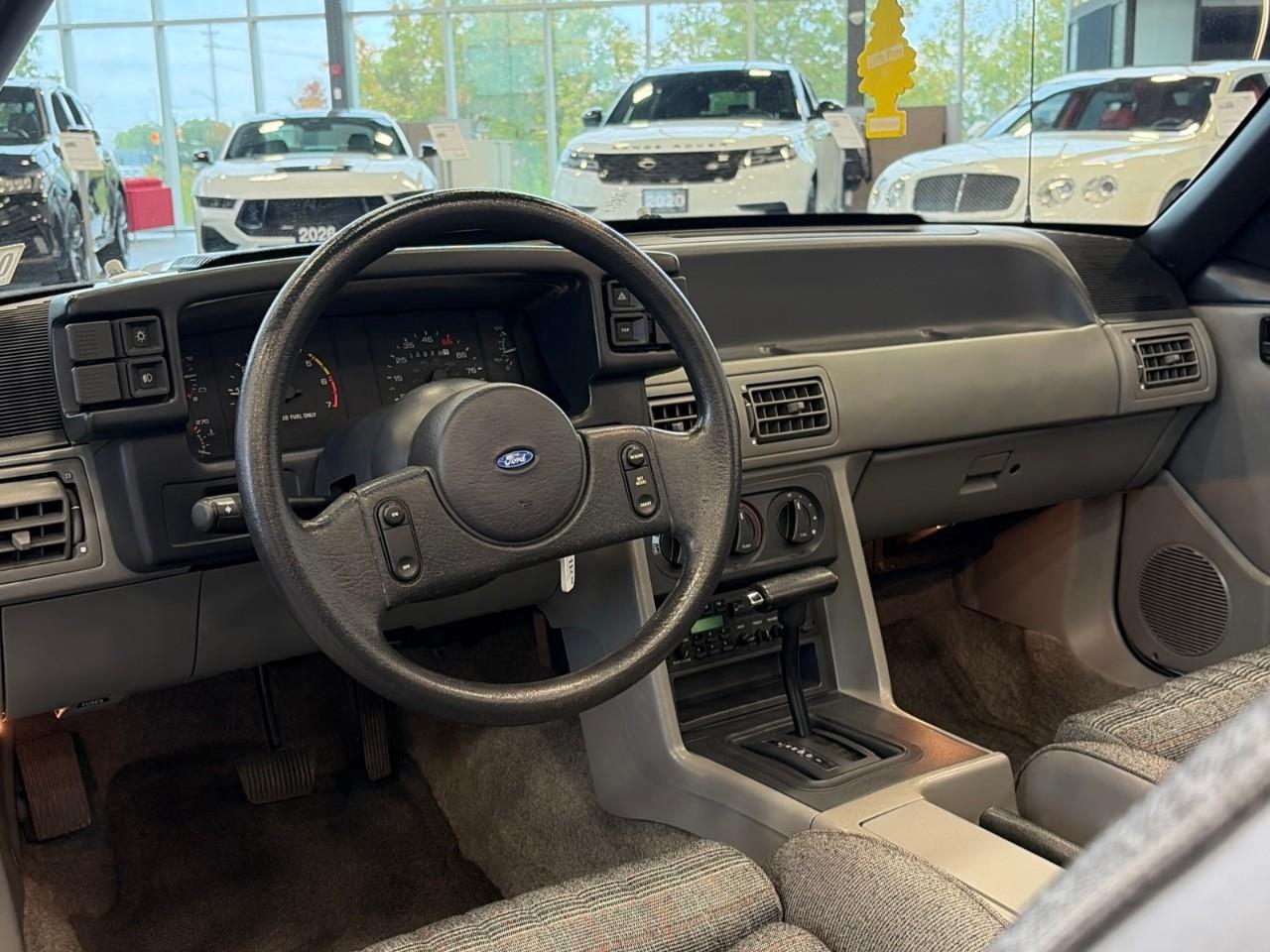 1988 Ford Mustang  Photo