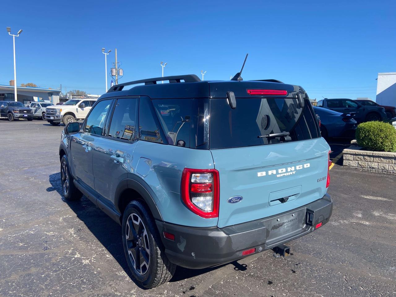 2022 Ford Bronco Sport OUTERBANKS 1.5L ADAPTIVE CRUISE TECH PKG MOONROOF Photo