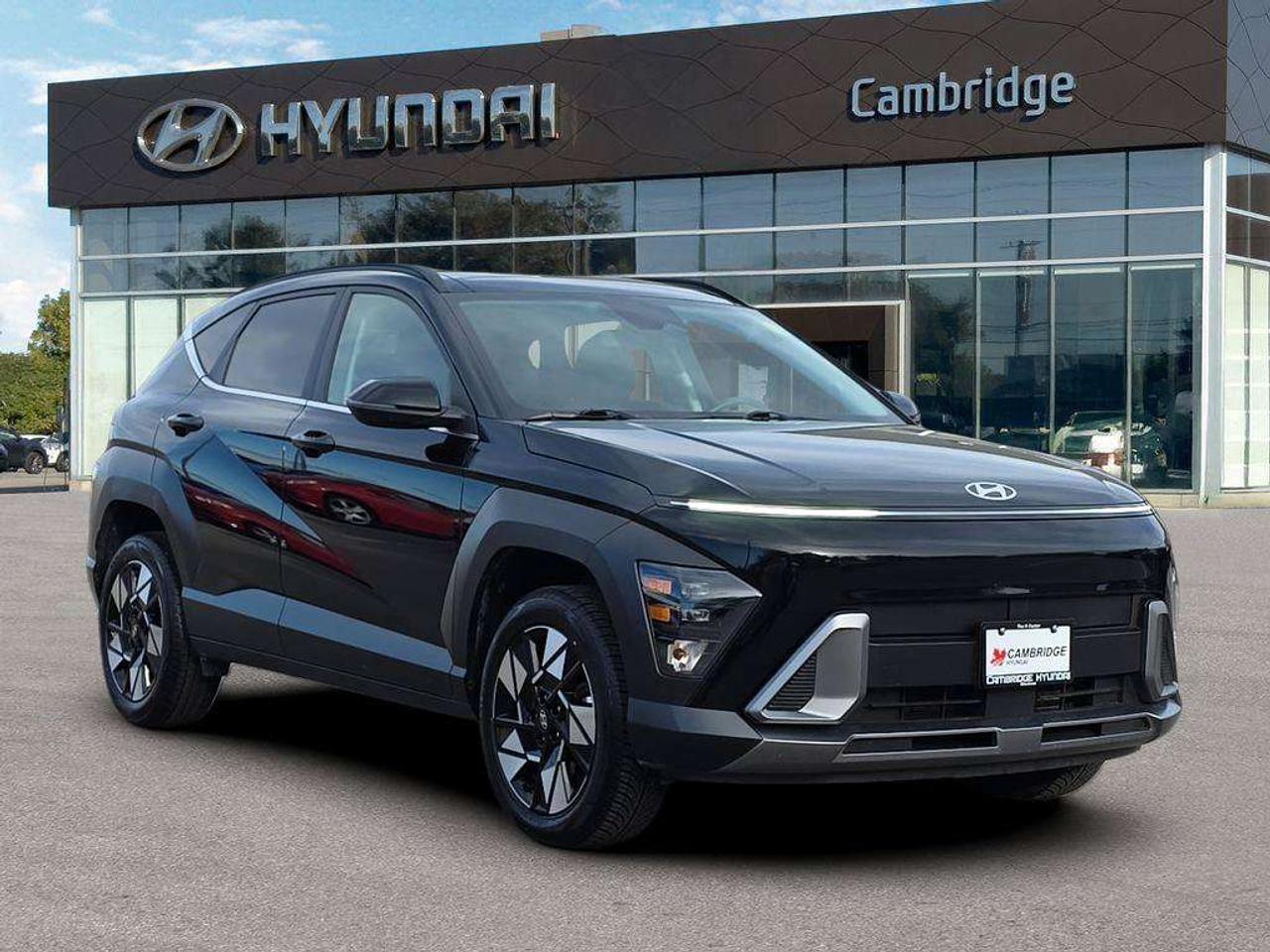2025 Hyundai KONA Preferred Trend   NO ACCIDENTS LTHR S.ROOF 8.1L/100KM Photo