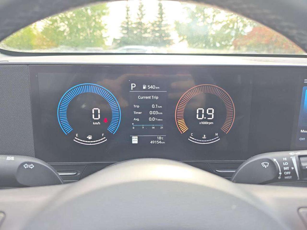 2025 Hyundai KONA Preferred Trend   NO ACCIDENTS LTHR S.ROOF 8.1L/100KM Photo