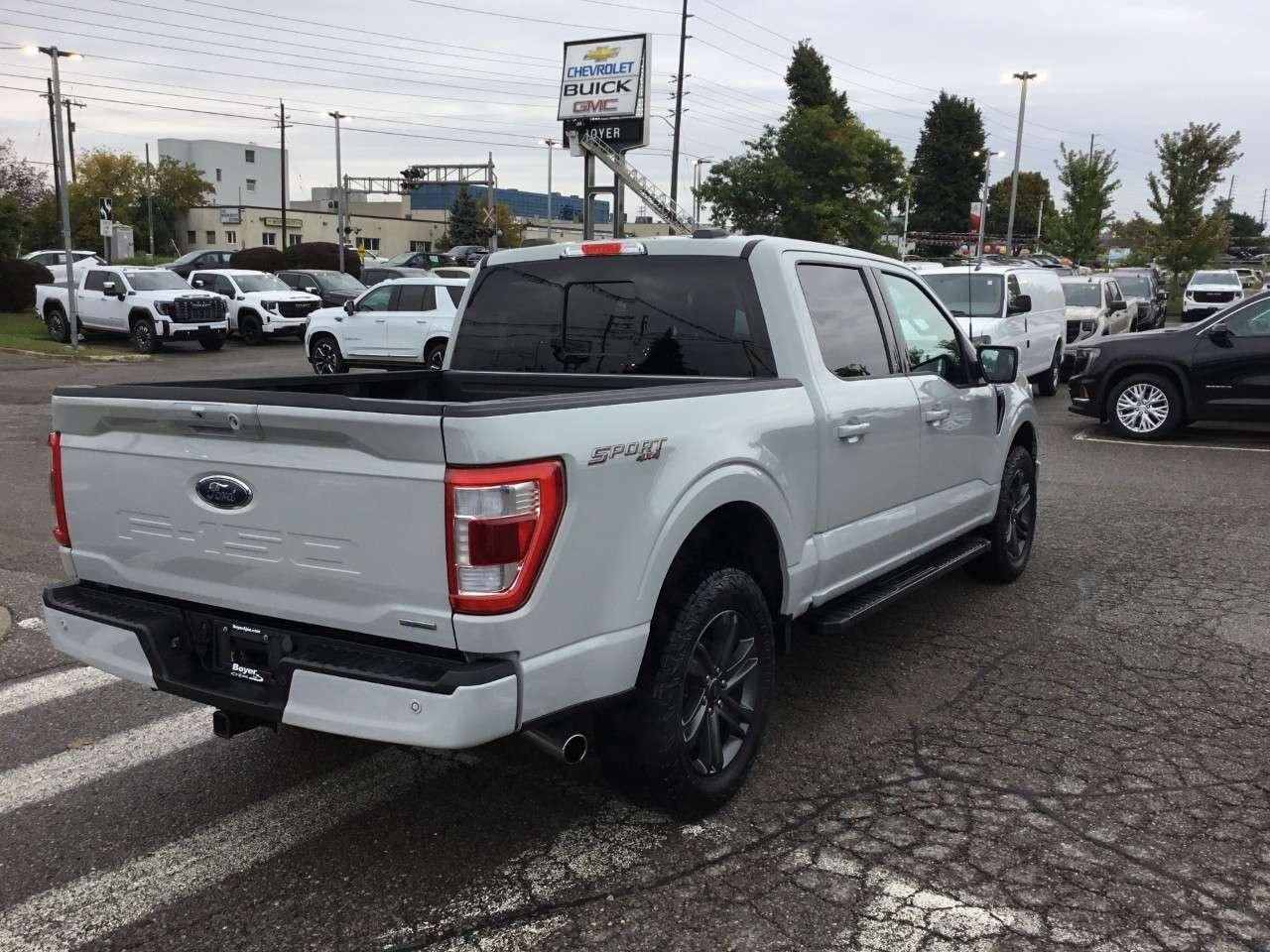 2023 Ford F-150 Lariat Photo4
