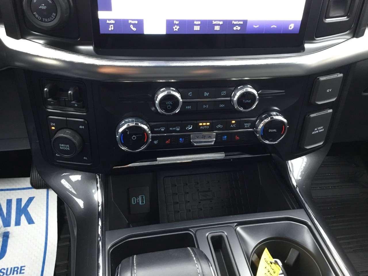 2023 Ford F-150 Lariat Photo