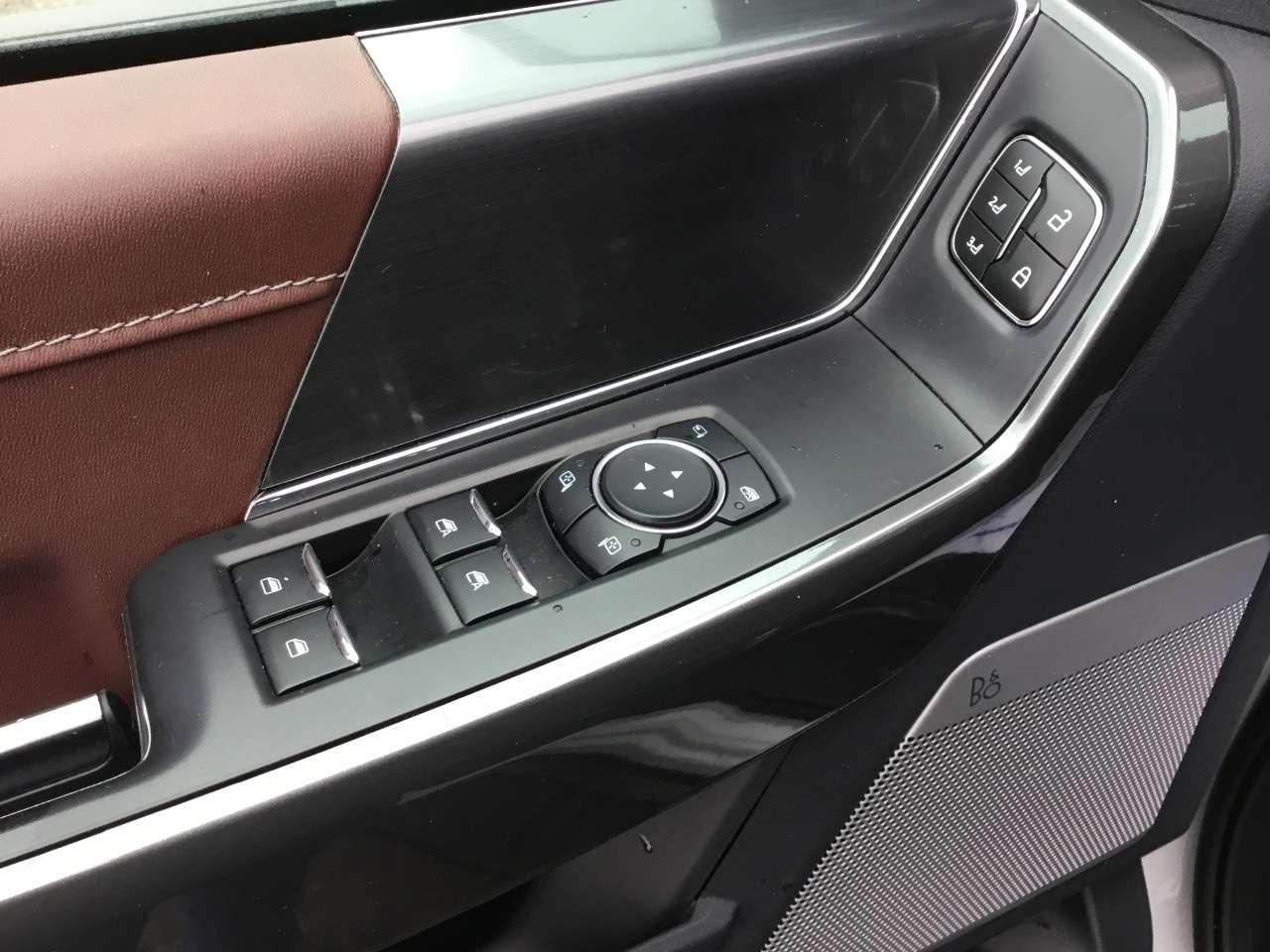 2023 Ford F-150 Lariat Photo