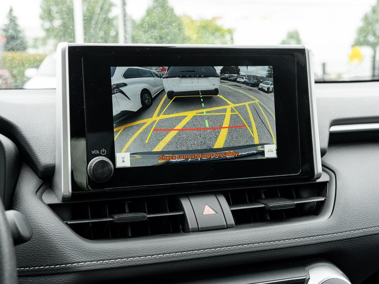 2025 Toyota RAV4 LE AWD Photo