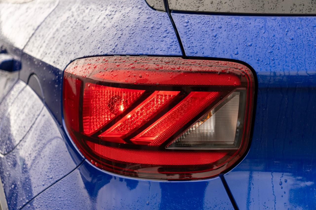 2025 Hyundai Venue Preferred IVT Photo3