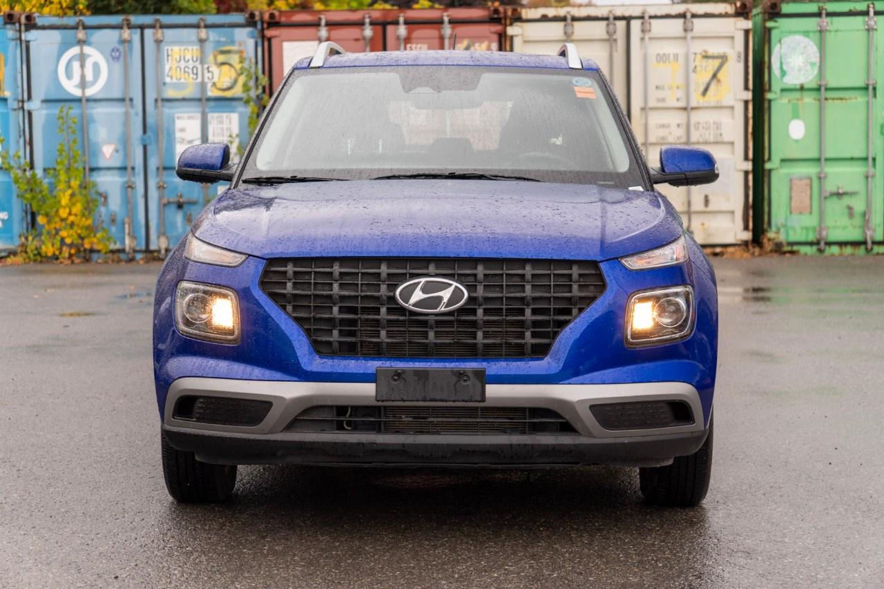 2025 Hyundai Venue Preferred IVT Photo
