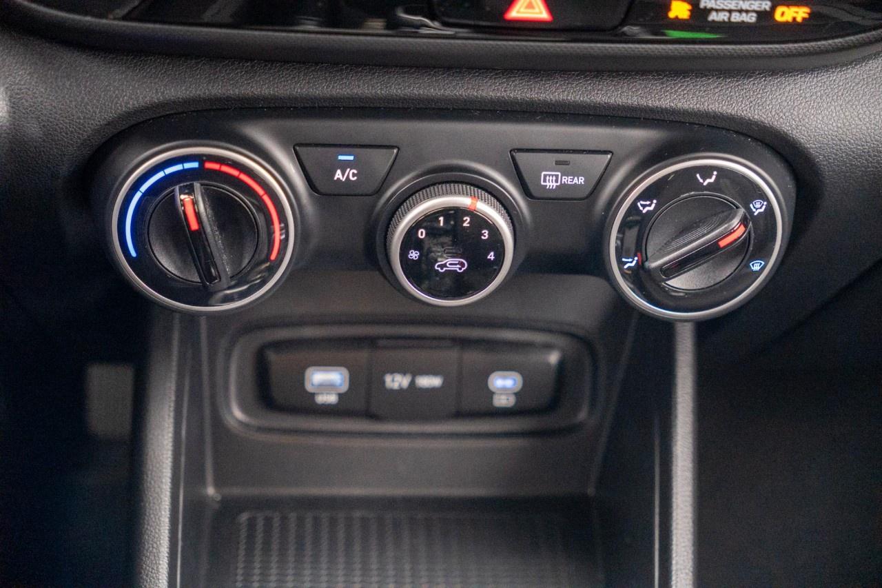 2025 Hyundai Venue Preferred IVT Photo