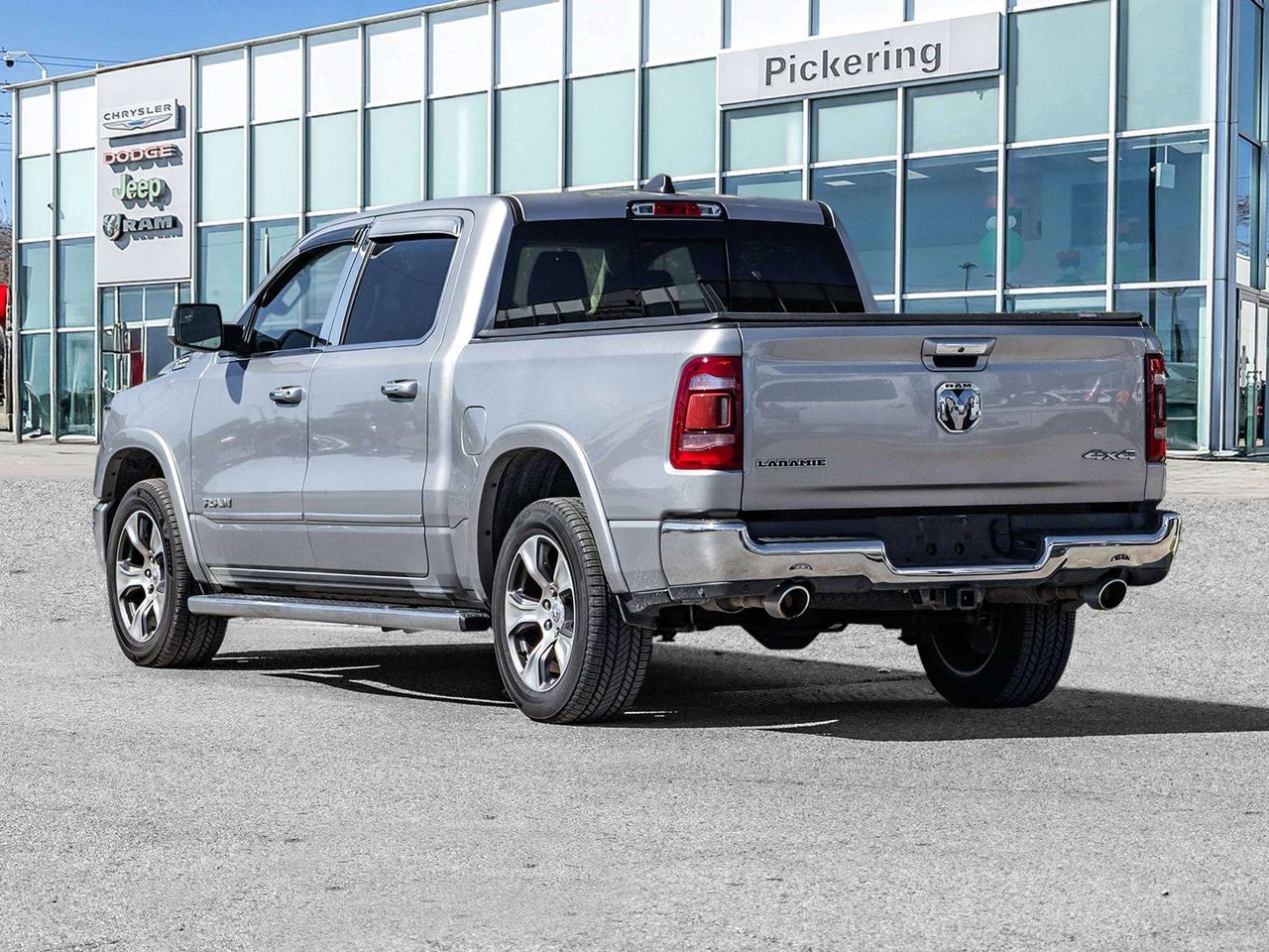 2019 RAM 1500 Laramie Photo4
