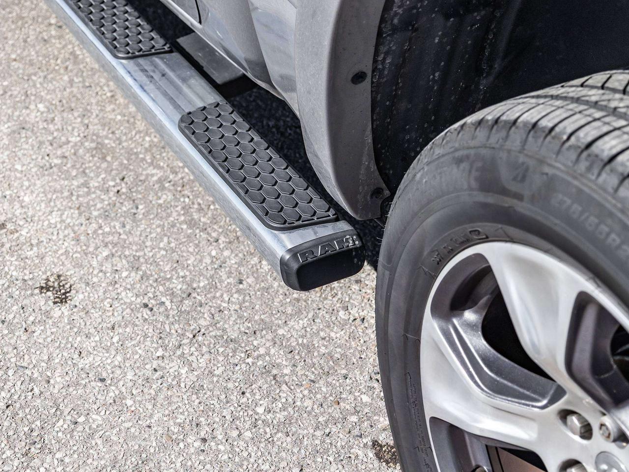 2019 RAM 1500 Laramie Photo