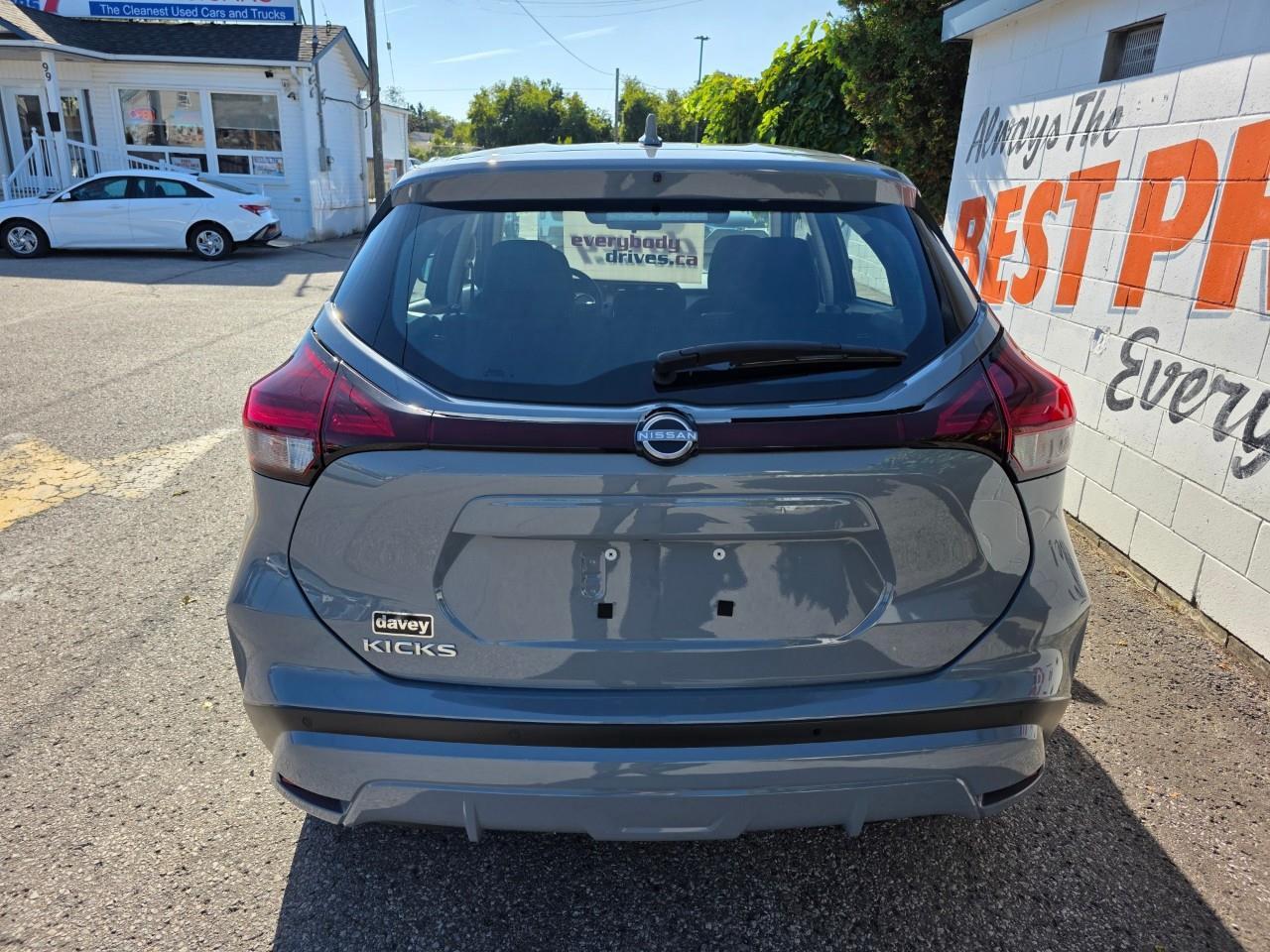 2024 Nissan Kicks S 4dr Front-Wheel Drive Photo