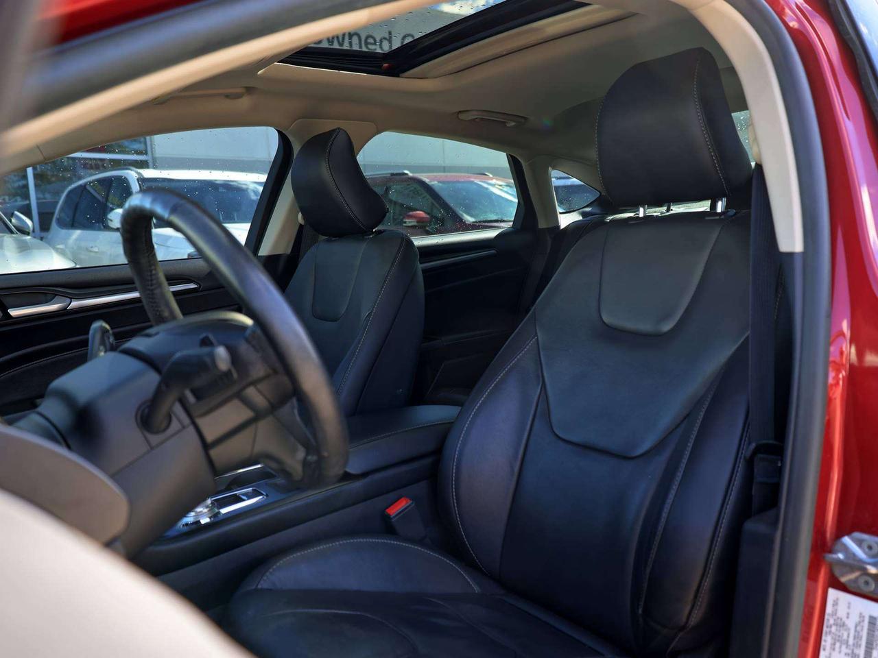 2017 Ford Fusion Titanium   Leather   Navigation   Pwr Seats Photo