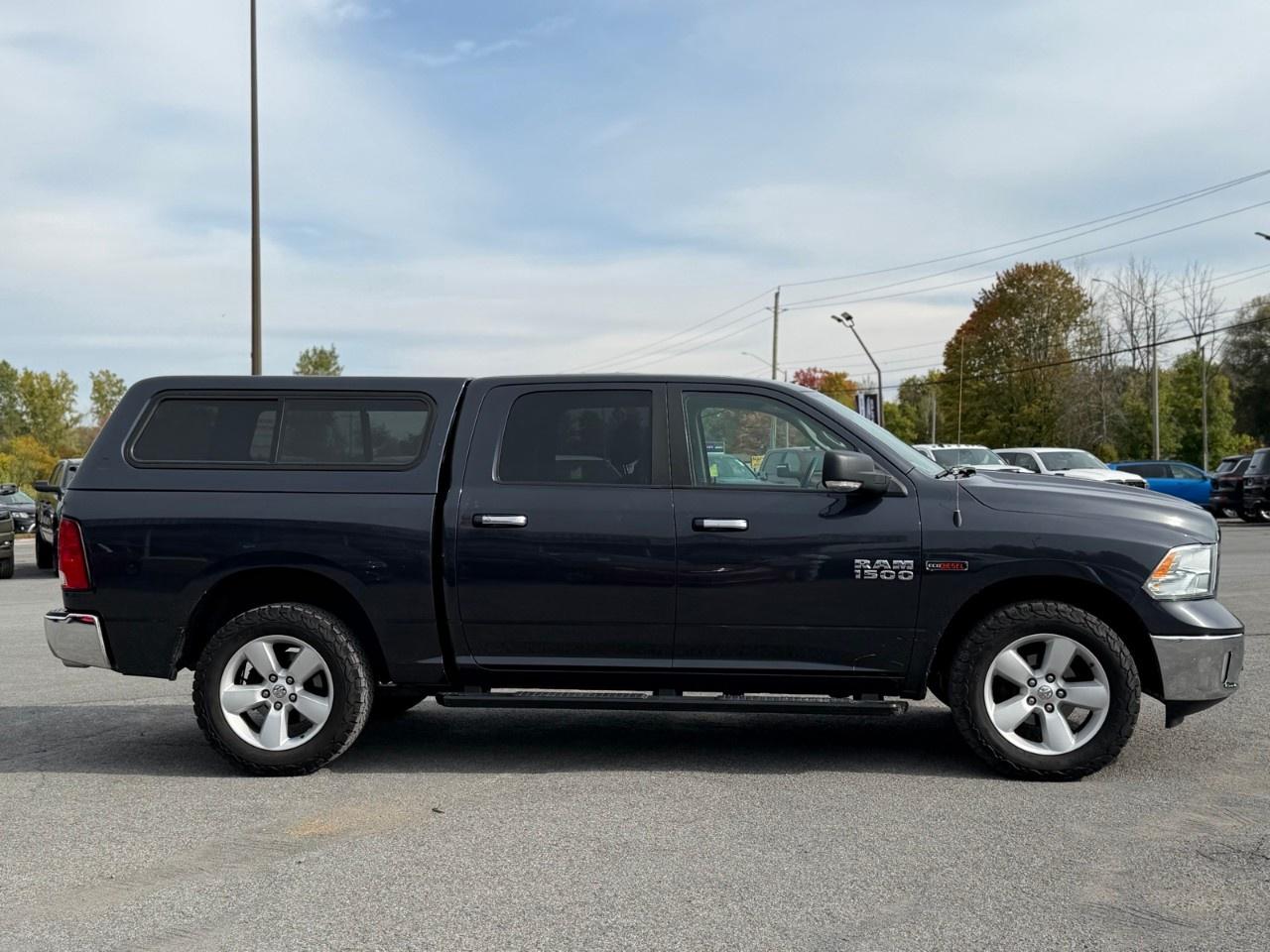 2018 RAM 1500 SLT 4x4 Crew Cab 5'7" Box Photo