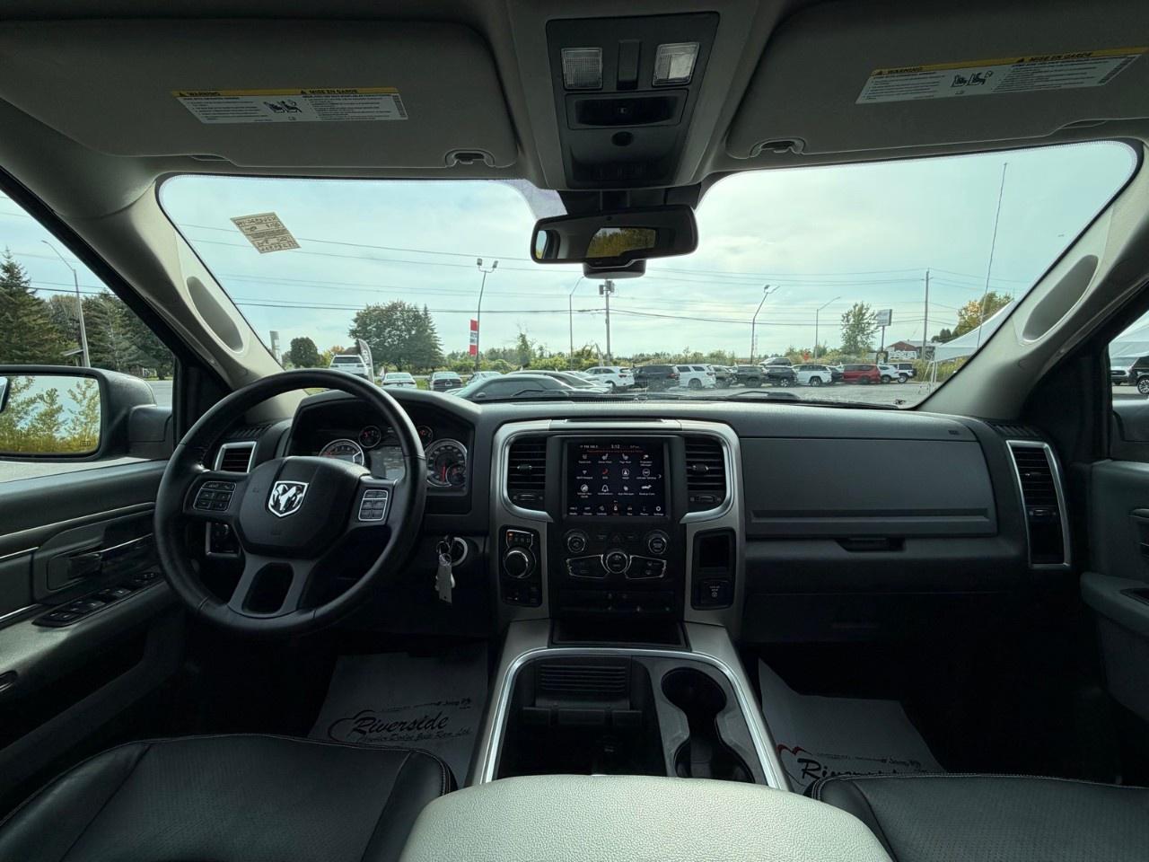 2018 RAM 1500 SLT 4x4 Crew Cab 5'7" Box Photo