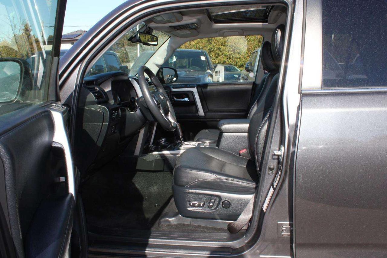 2021 Toyota 4Runner Limited  Gps SiriusXM Sunroof ReverseCamera SideSt Photo