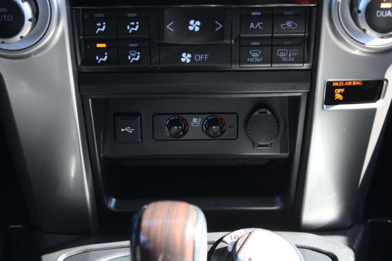 2021 Toyota 4Runner Limited  Gps SiriusXM Sunroof ReverseCamera SideSt Photo
