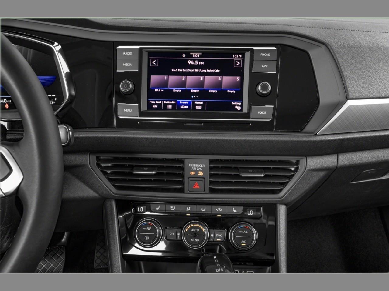 2022 Volkswagen Jetta Comfortline (A8) 4dr Sedan Photo