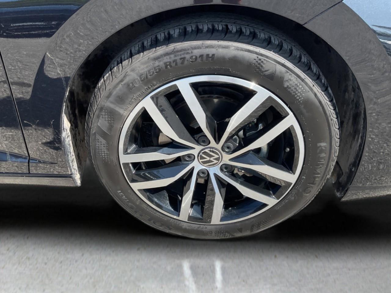 2022 Volkswagen Jetta Comfortline (A8) 4dr Sedan Photo