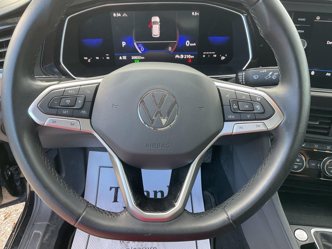2022 Volkswagen Jetta Comfortline (A8) 4dr Sedan Photo