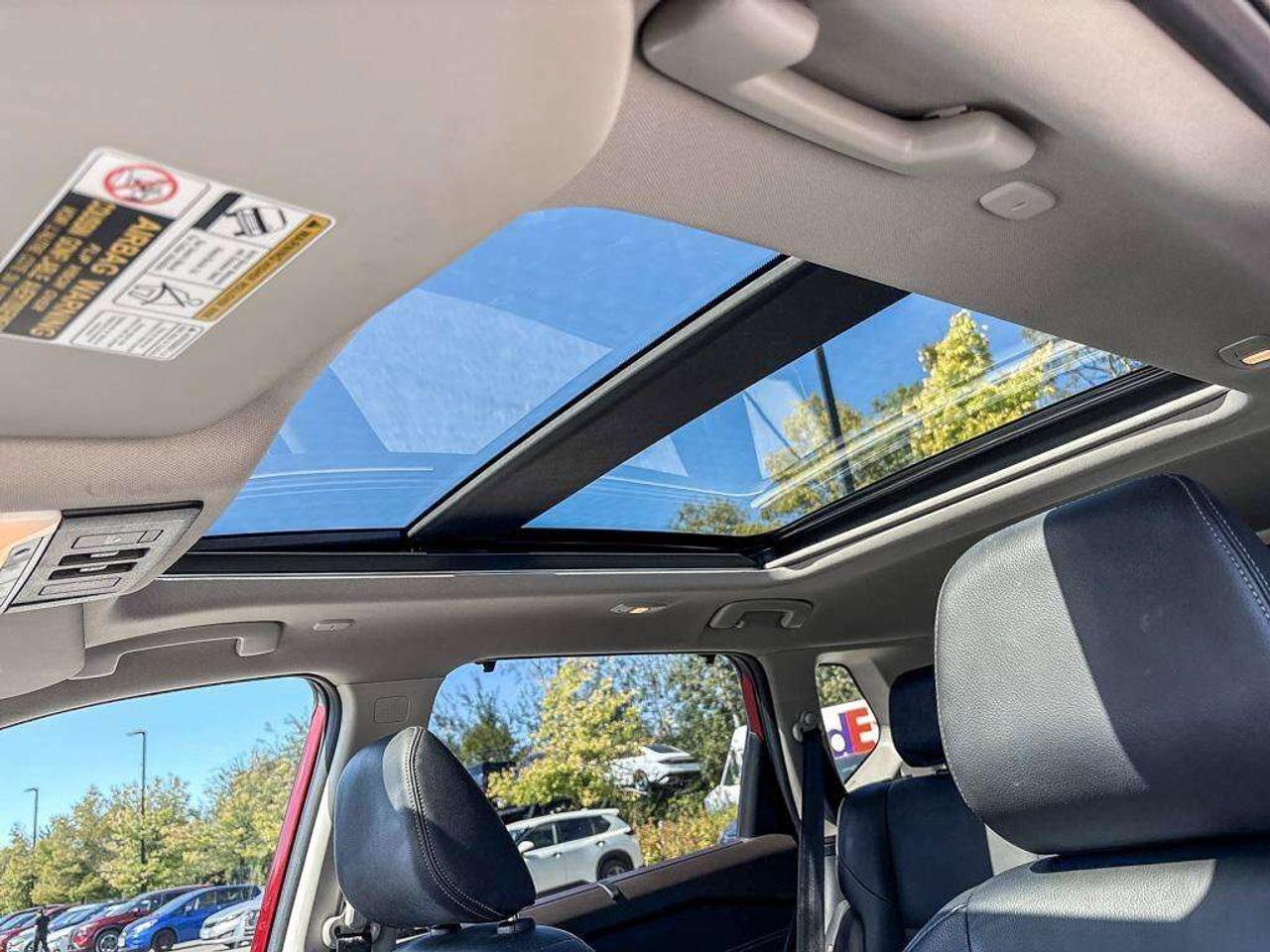 2022 Nissan Rogue SL AWD   Moonroof   Leather   Apple Car Play Photo