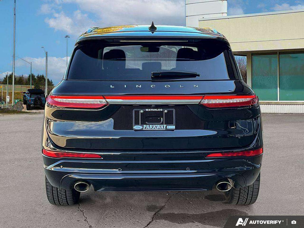 2021 Lincoln Corsair Reserve   HTD STEER WHEEL   PANO ROOF   LTHR Photo