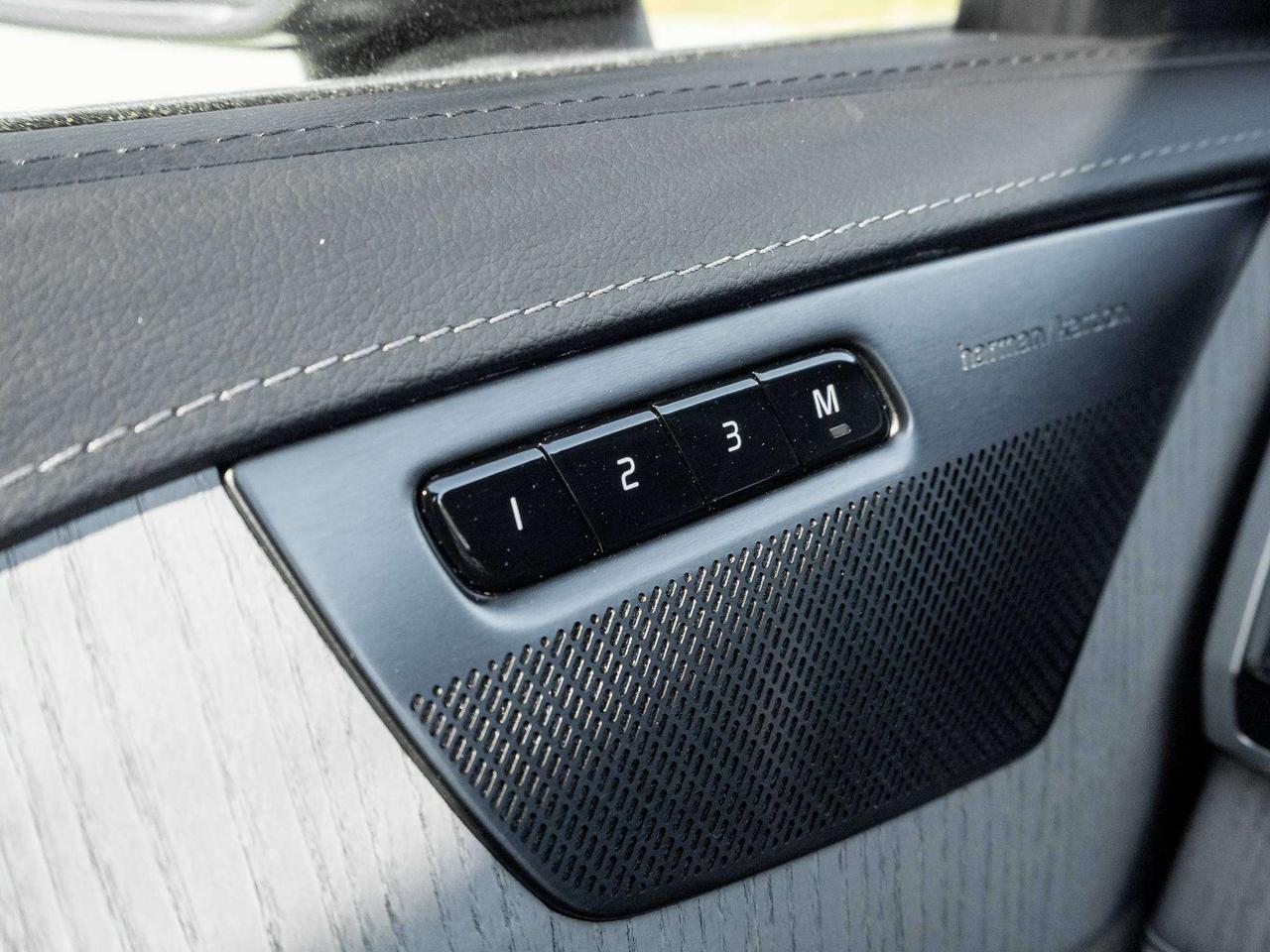 2025 Volvo XC90 ULTRA T8^Polestar^PlugIn Hybrid^CPO Rate fr 2.99%* Photo