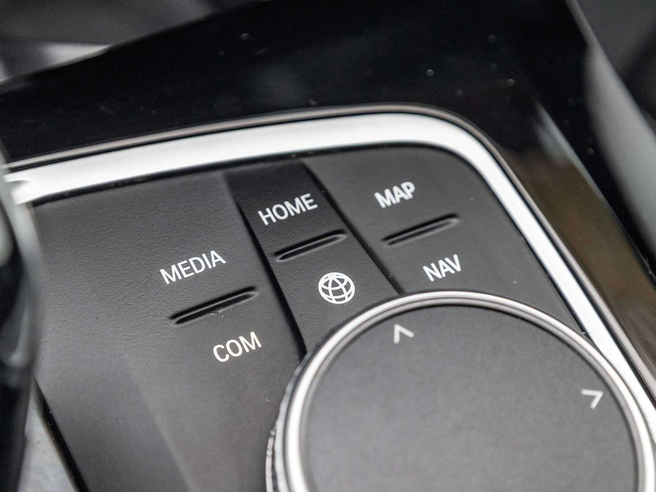 2023 BMW X3 PREMIUM ESSENTIAL PKG  ROOF Photo