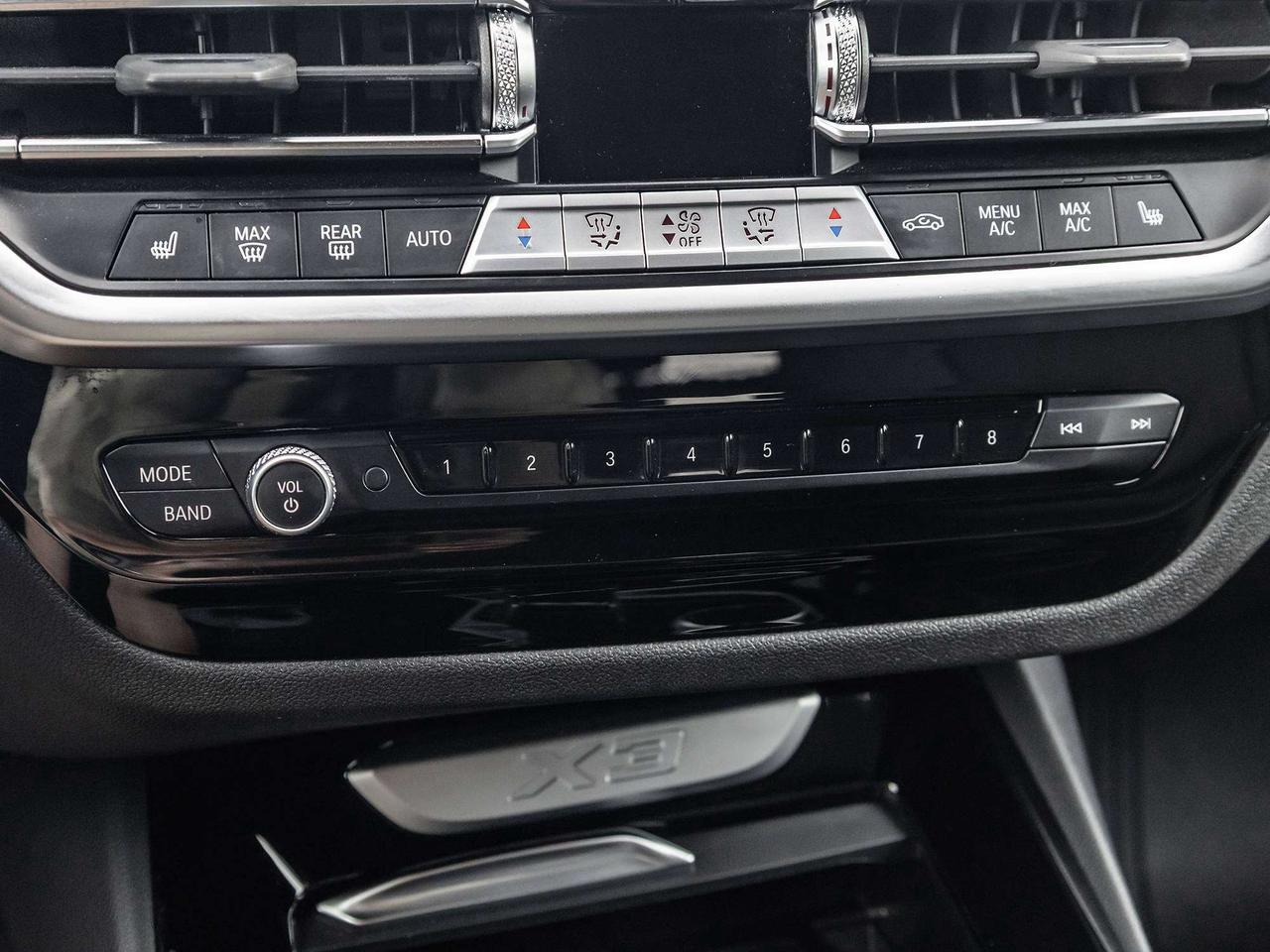 2023 BMW X3 PREMIUM ESSENTIAL PKG  ROOF Photo