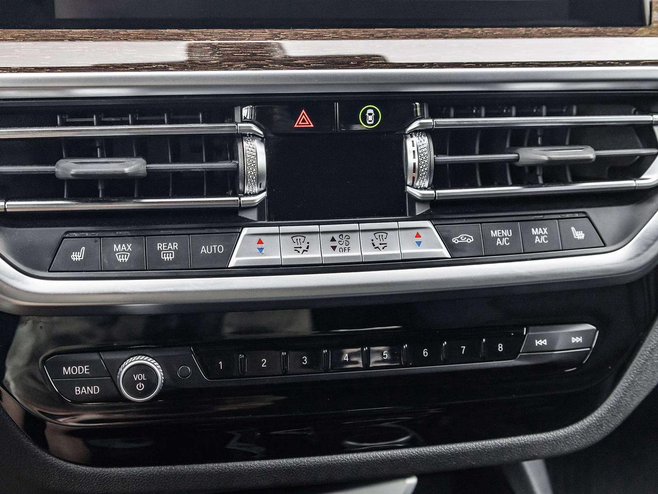2023 BMW X3 PREMIUM ESSENTIAL PKG  ROOF Photo