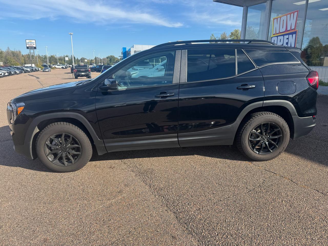 2023 GMC Terrain SLE All-wheel Drive Photo1