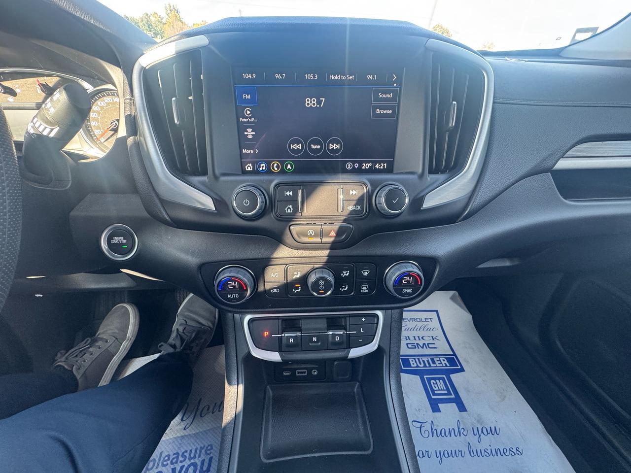 2023 GMC Terrain SLE All-wheel Drive Photo