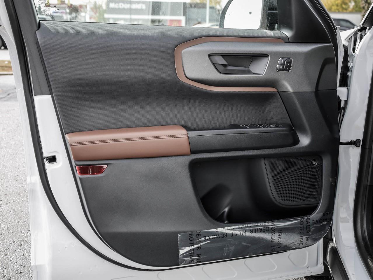 2026 Ford Bronco Sport Outer Banks 4dr 4x4 Photo