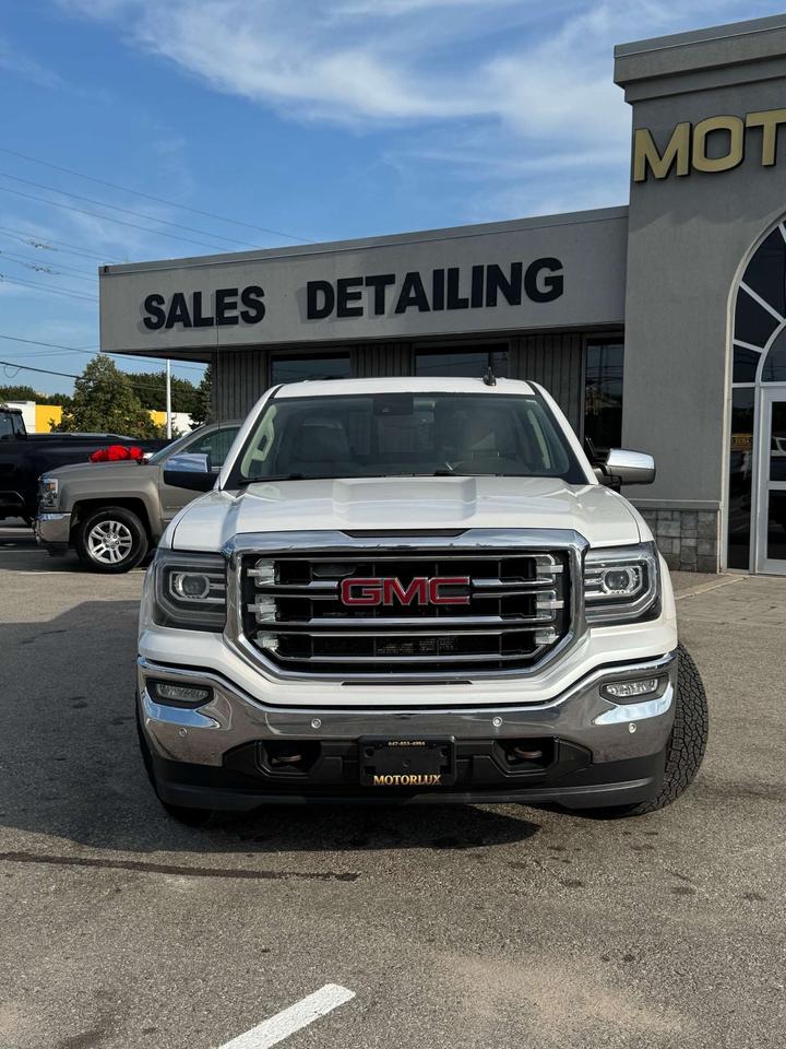 2016 GMC Sierra 1500 4WD Crew Cab 143.5 SLT 5'8 Box Photo